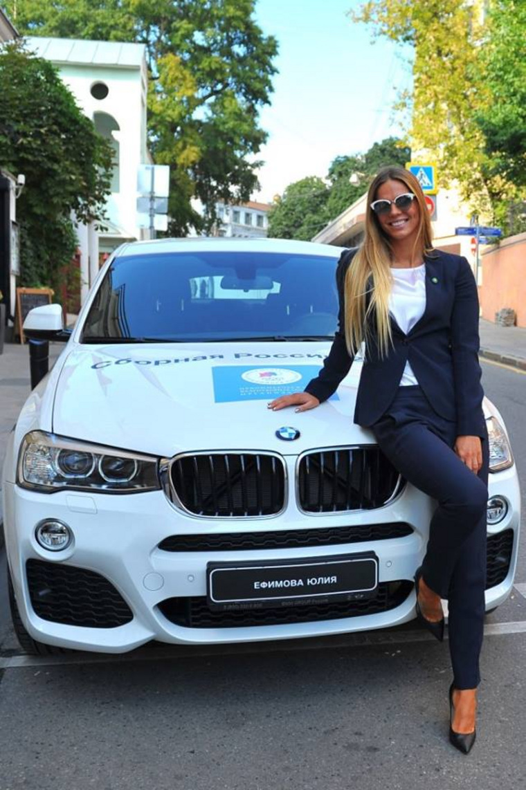 Юлия Ефимова продает автомобиль, чтобы купить квартиру в столице