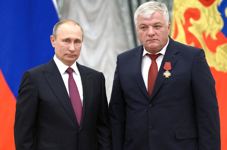 Владимир Рощупкин награжден орденом «За заслуги перед Отечеством» IV степени