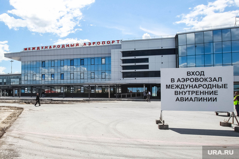 Рощино тюмень. Старый аэропорт Тюмень. Аэропорт Тюмень Рощино Минеральные воды. Аэропорт Рощино зимой 2021. Аэропорт Рощино Тюмень видео.