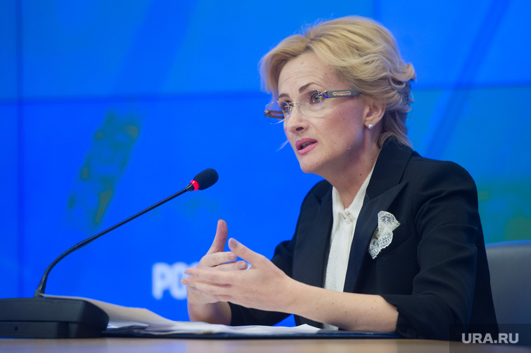 Председатель комитета ГД РФ по безопасности и противодействию коррупции Ирина Яровая. Москва, яровая ирина, портрет