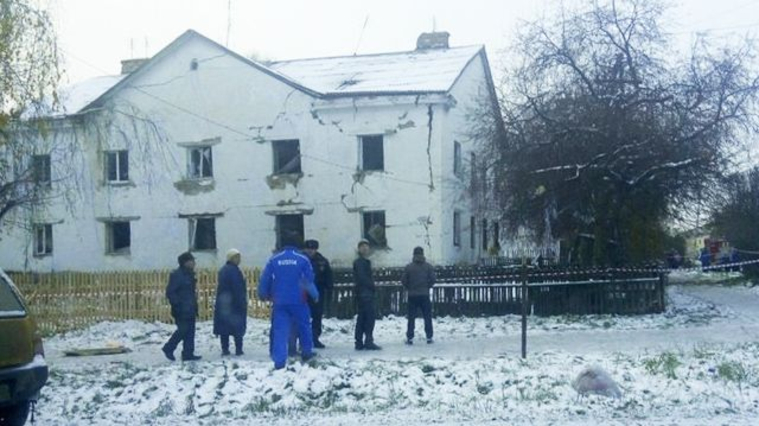 Хлопок раздался в двухэтажном доме