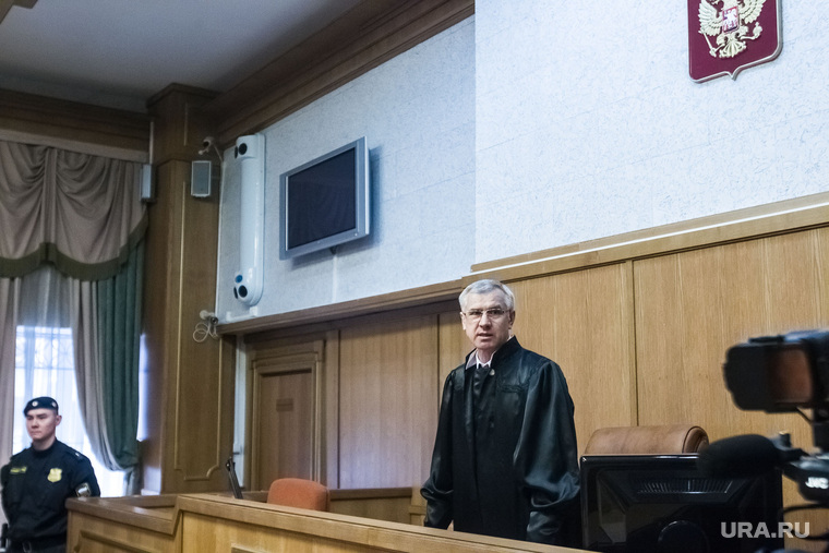 Судья Александр Тельцов отправил поджигателя на 21 год в колонию строгого режима