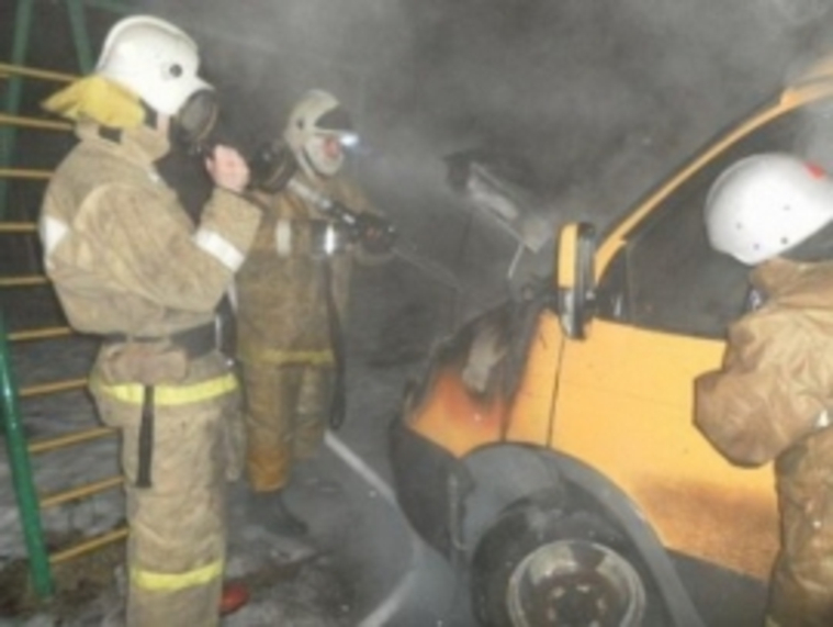 Пожарным предстоит выяснить, не стал ли FIAT жертвой дерзкого преступления