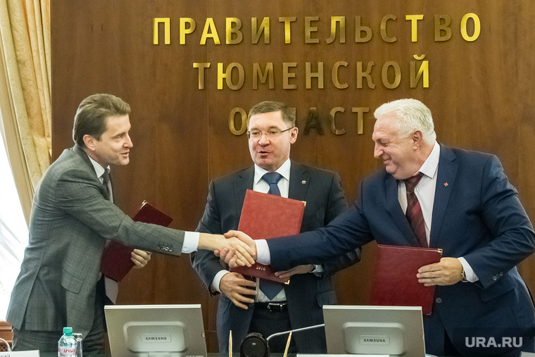 Трехстороннее соглашение правительство - профсоюзы - работодатели. Тюмень