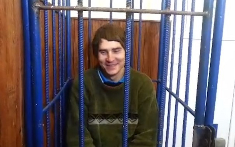 Задержанный со смехом рассказал о подготовке к Новому году