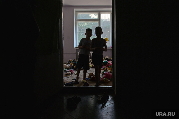 Беженцы из Славянска. Украина
, детдом, сирота, беспризорники, дети