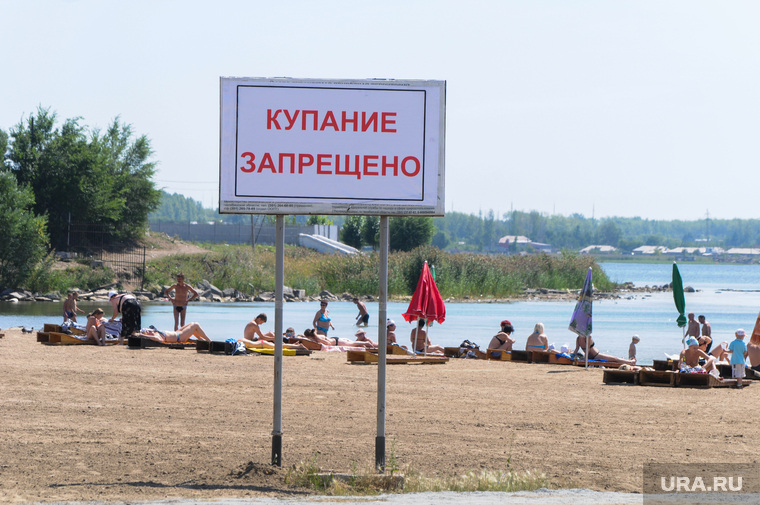 На «путинском» пляже до сих пор нельзя купаться