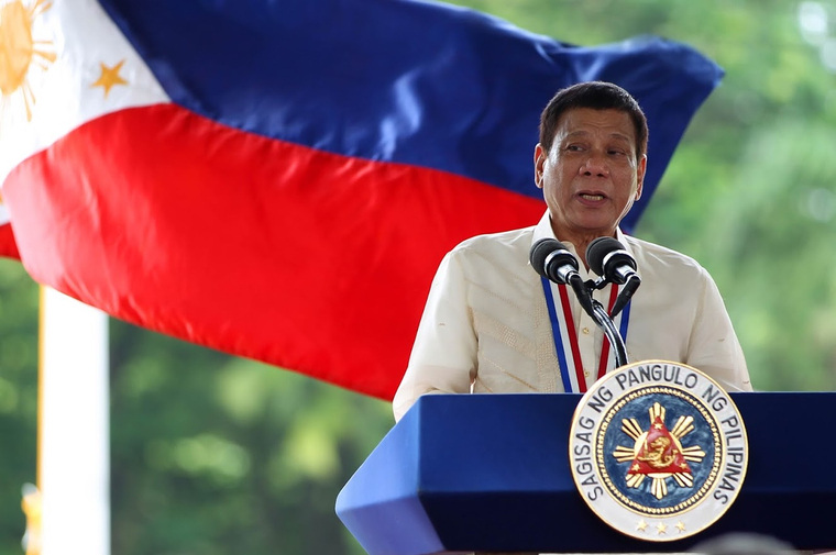 Президент Филиппин Родриго Дутерте признался в убийствах людей