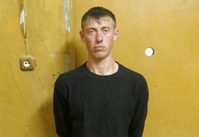 Раньше Сухоруков (на фото) обвинялся в убийстве, а теперь сам обвиняет полицейских