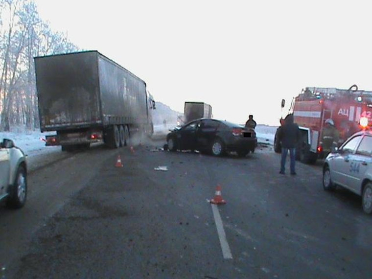 При аварии пострадало шесть человек