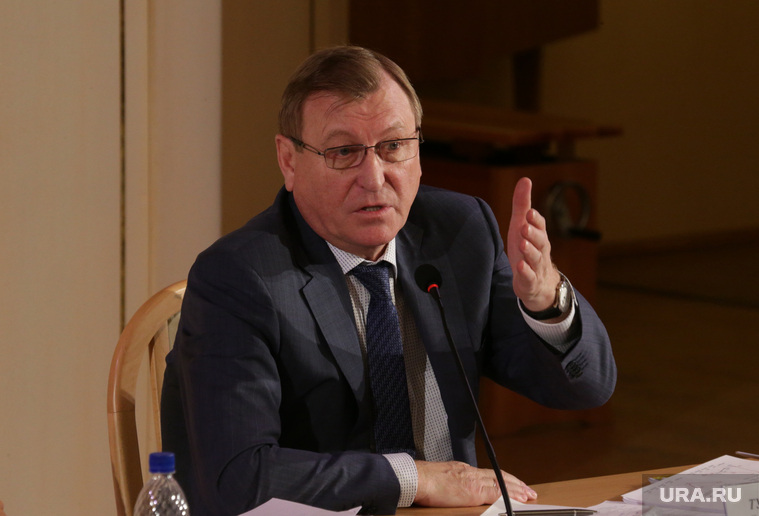 Геннадий Тушнолобов ждет в кабмине квалифицированных специалистов, а не политиков