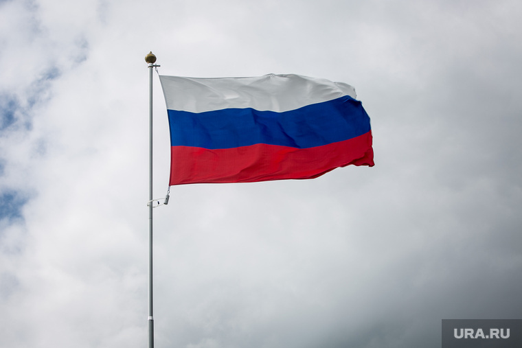 Петербургский международный экономический форум ПМЭФ 2016. Третий день. Санкт-Петербург, триколор, флаг россии