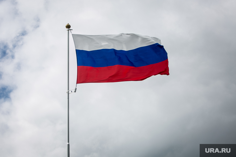 Петербургский международный экономический форум ПМЭФ 2016. Третий день. Санкт-Петербург, триколор, флаг россии