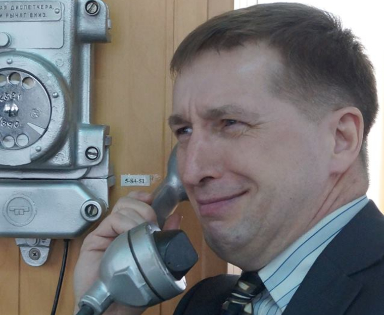 Ветошкин считается блестящим специалистом, знакомым с редакторами всех муниципальных СМИ