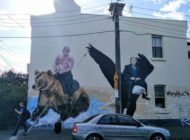 Владимира Путина рисуют уличные художники во всех странах