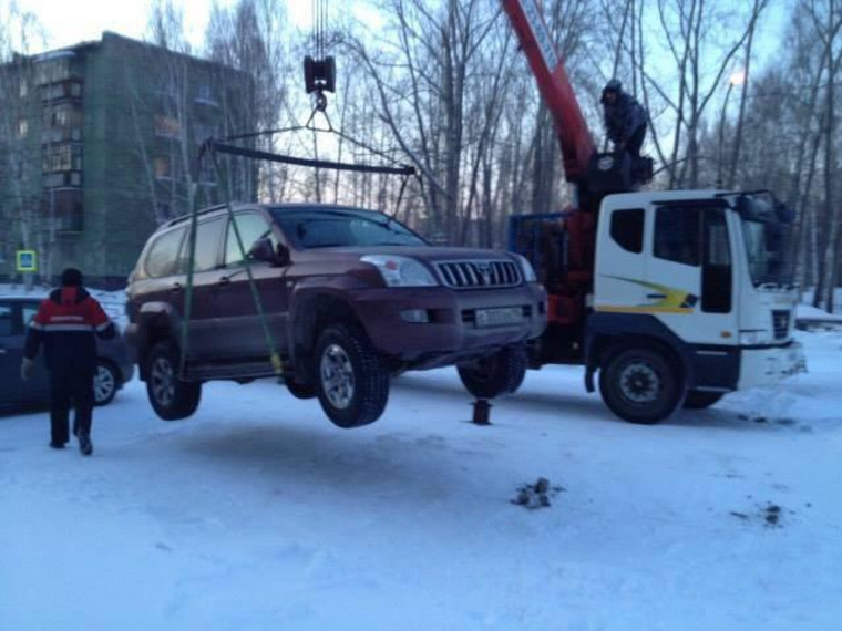 Злополучный автомобиль в итоге был отправлен на спецстоянку