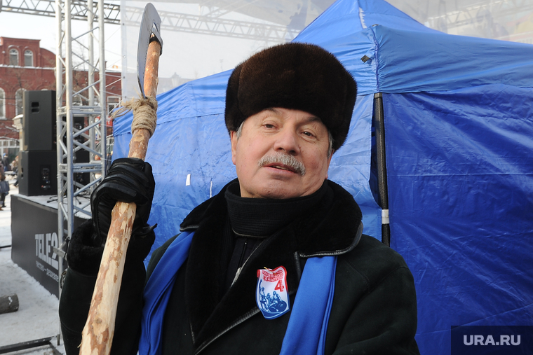 День народного единства в Челябинск, мякуш владимир, холодное оружие, секира