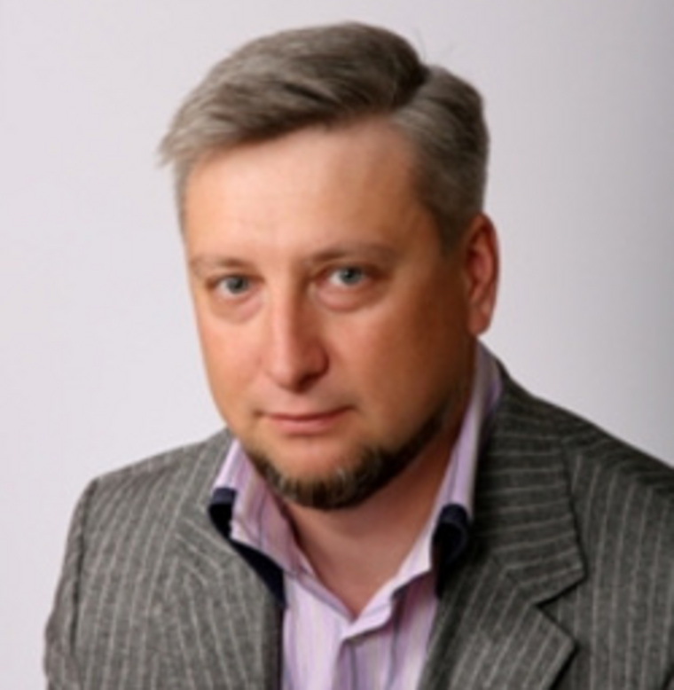 Константин Захаров поможет новому губернатору избавиться от статуса врио