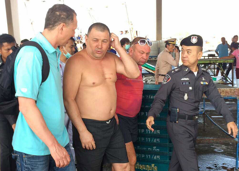 Мужчину унесло подводным течением 2 марта