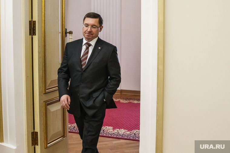 Соглашение между двумя энергетическими гигантами стало возможно благодаря участию губернатора Владимира Якушева (на фото)