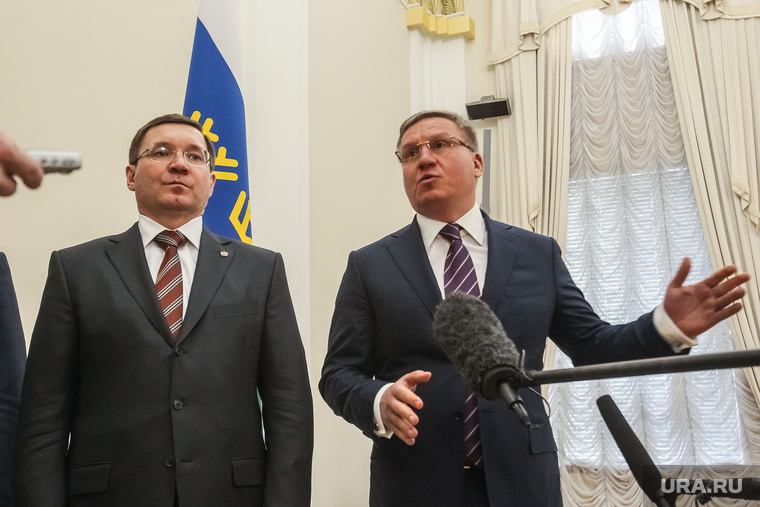 Алексей Бобров (справа) уверен: создание совместного с «Фортумом» предприятия не повлечет увеличение тарифа на тепло для населения