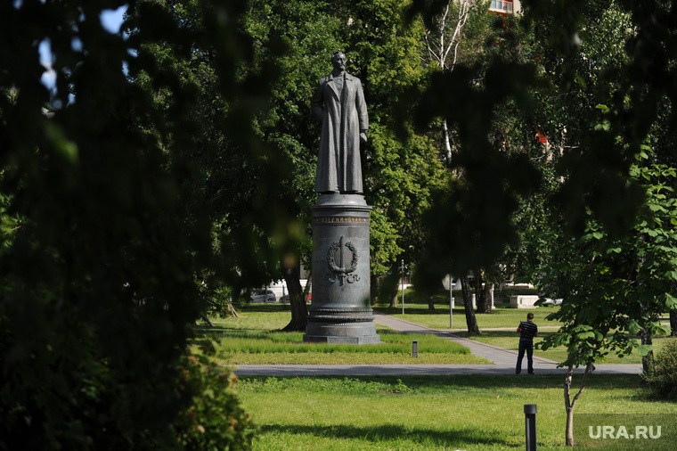 Памятник Феликсу Дзержинскому в парке Музеон. Москва, дзержинский феликс