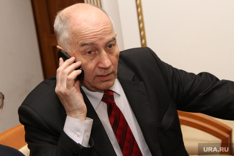 Иван Евгенов сам в прошлом работал на КМЗ