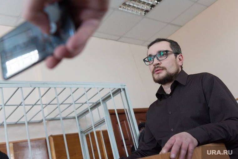 Ройзман выступает в суде в защиту блогера Сокооловского, смирнов алексей