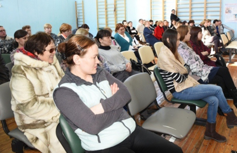 Педагогам школы-интерната в Антипаюте придется работать в две смены