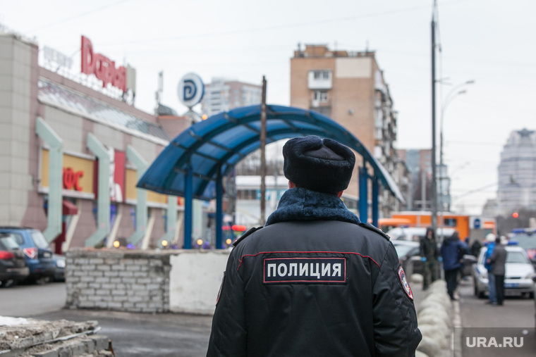 ЧП на Октябрьском Поле. Москва, патруль, полиция, город, полицейский
