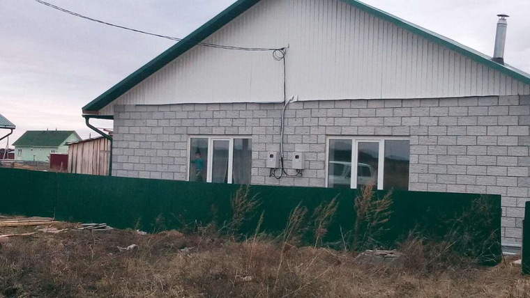 Семья бросила дом после того, как за три месяца им насчитали за электроэнергию 38 тысяч рублей