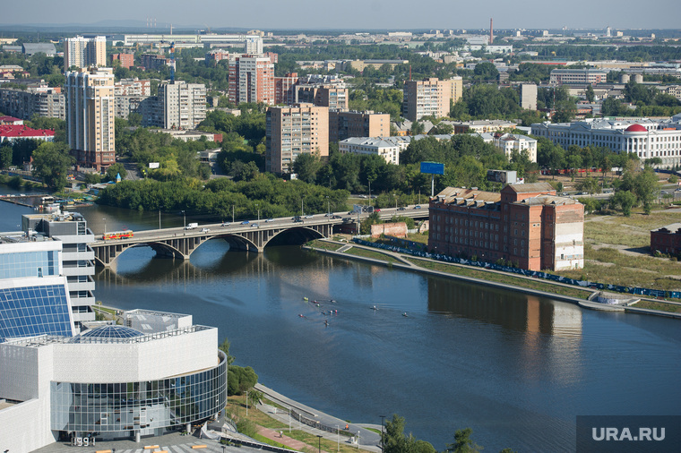 Виды Екатеринбурга, емз, городской пруд, макаровский мост