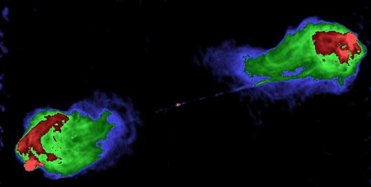 Радиоизображение "Лебедя". Невидимая галактика недоступна обычным телескопам