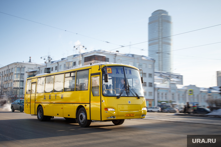 Общественный транспорт Екатеринбурга, микроавтобус, дети, маршрутка
