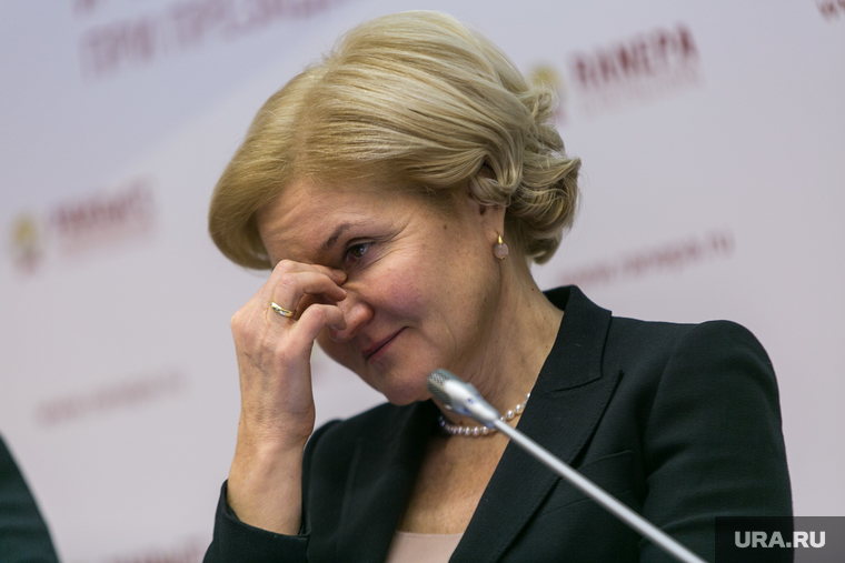 VIII Гайдаровский форум, день первый. Москва, голодец ольга, портрет