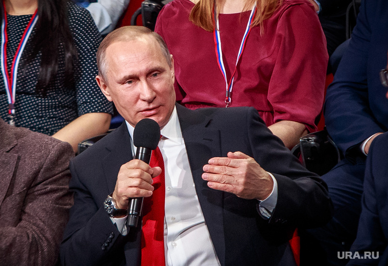 Выступление президента РФ Владимира Путина на медиафоруме ОНФ. Санкт-Петербург, путин владимир