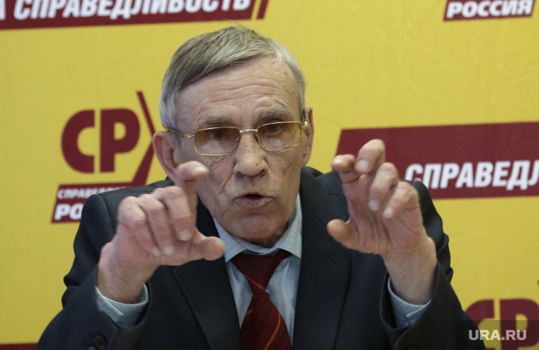 Партийцы сочли, что Владимир Аликин — более сильный кандидат