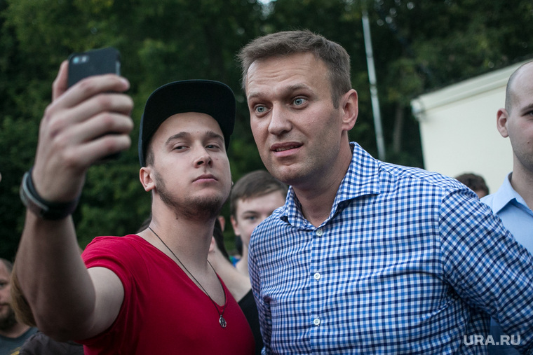 Митинг за отмену пакета Яровой. Москва, навальный алексей, селфи, пакет яровой