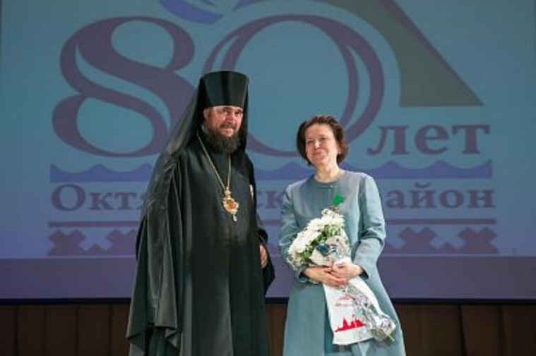 Епископ Фотий и губернатор Комарова