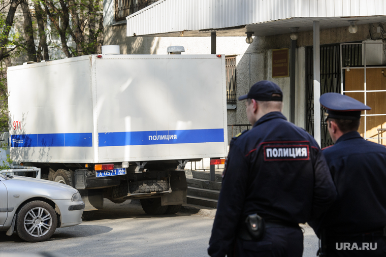 Суд над Олегом Дудко, дело о стрельбе в Тимониченко. Екатеринбург, автозак, охрана, конвой, перевозка заключенных, чкаловский районный суд