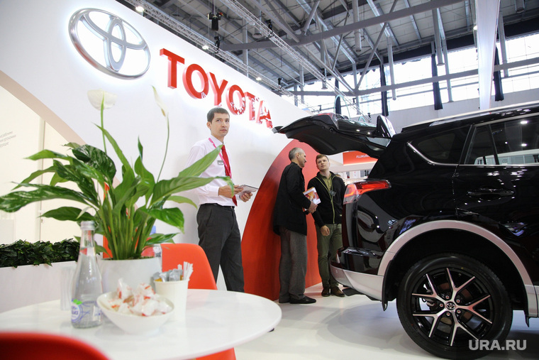 ИННОПРОМ-2017. Второй день международной выставки. Екатеринбург, toyota, тойота