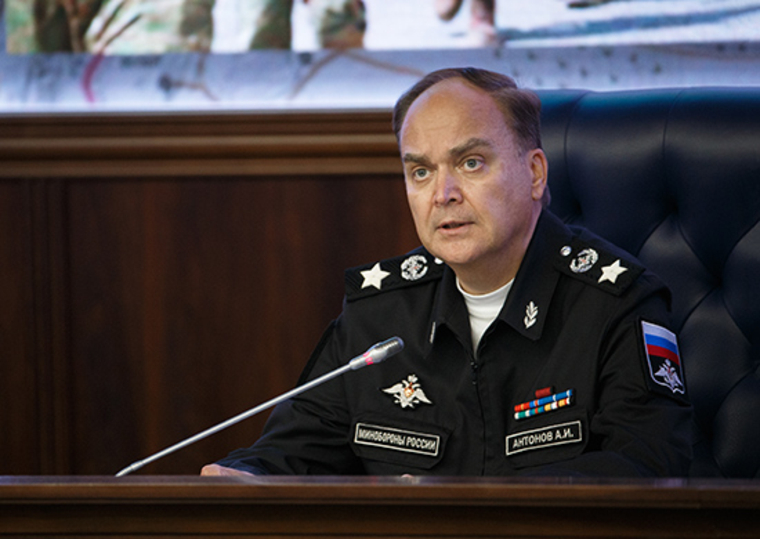 Анатолий Антонов пять лет прослужил заместителем министра обороны РФ