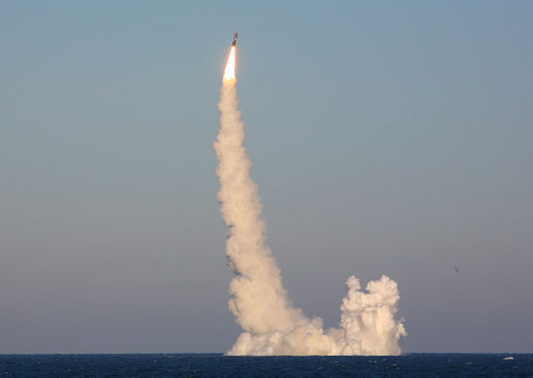 США обвиняет Россию в запуске баллистических ракет КНДР