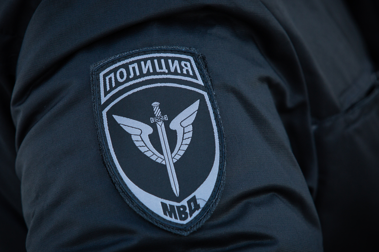 В Волгограде будущие полицейские устроили себе шикарный выпускной