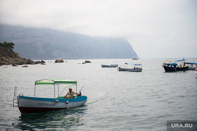 Крым., лодки, катера, черное море, южный берег крыма