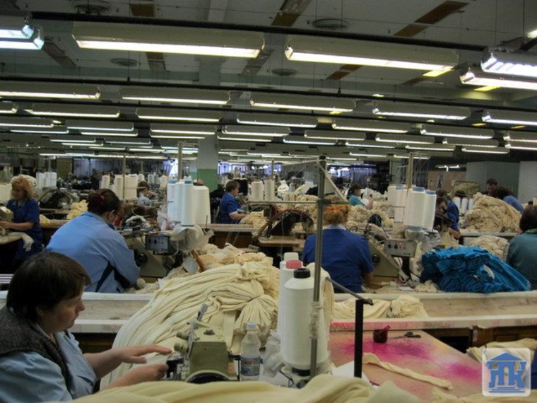 На Лысьвенской чулочной фабрике зарплату платят нерегулярно и частями