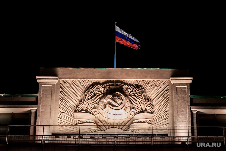 Москва, разное., госдума, герб ссср, флаг россии