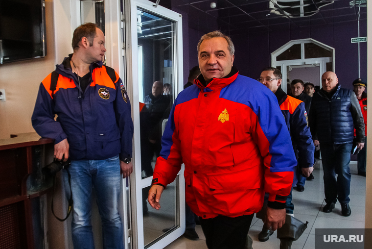 Визит министра ЧС РФ Владимира Пучкова в пострадавший от паводка Ишим. Тюменская область, пучков владимир, наводнение