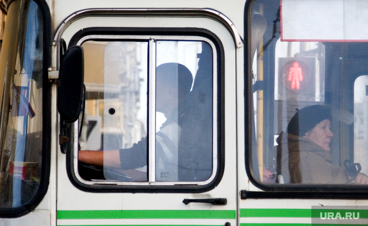 Комиссия по охране труда
Правительство области
Курган
20.11.2013г, рейсовый автобус, водитель автобуса