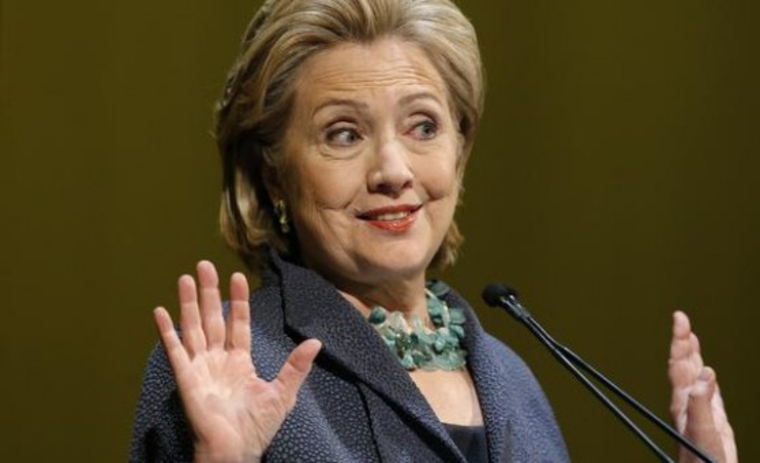 ФБР упорно скрывает информацию по расследованию скандала с почтой Хиллари Клинтон